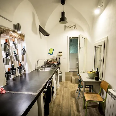 Viagiusti 51 * Ostuni